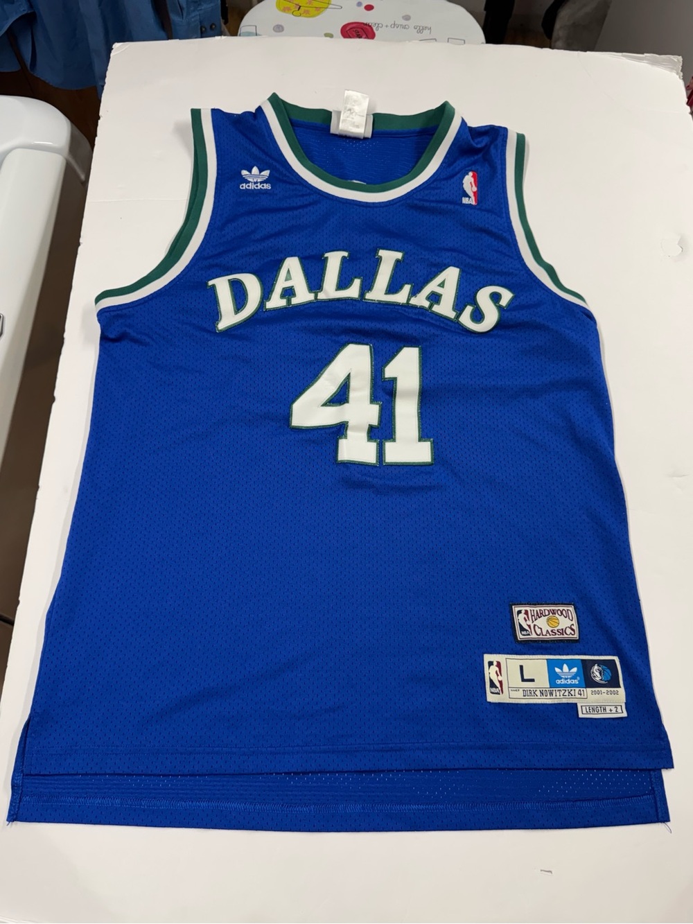 Vintage Adidas Dirk Nowitzki NBA Hardwood Classics Jersey 2001-2002 Size Large